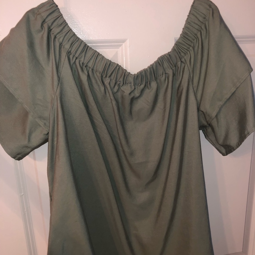H&M off the shoulder top